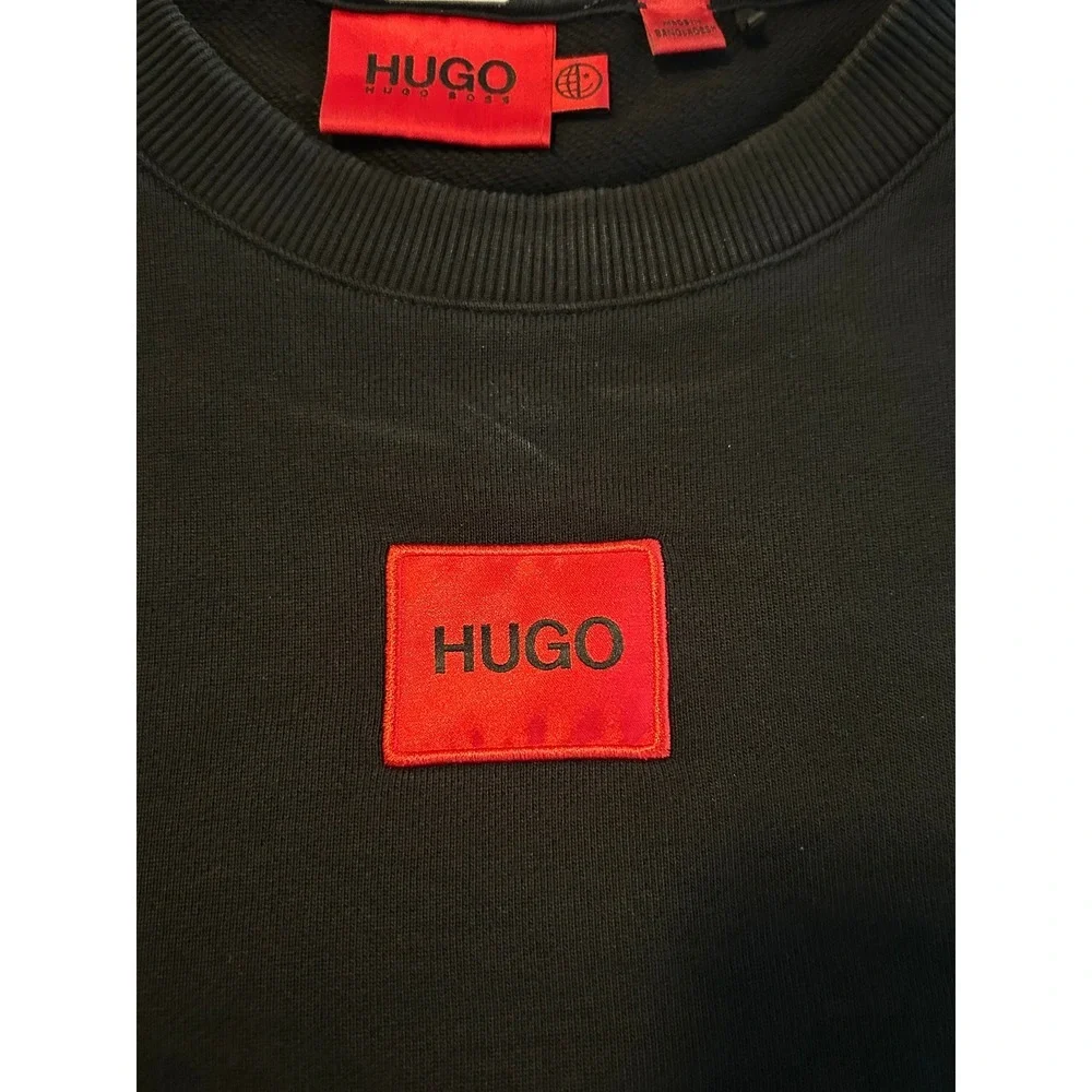 Hugo Boss Mens Sweatshirt Black Red Logo Patch Crewneck Pullover Large
